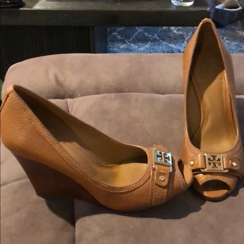 Tory Burch Camel Leather Wedges